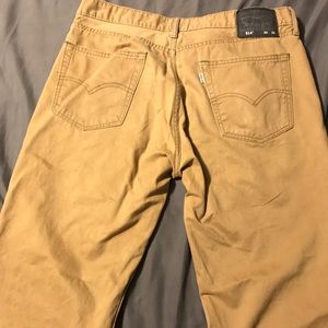 Khaki Levi’s